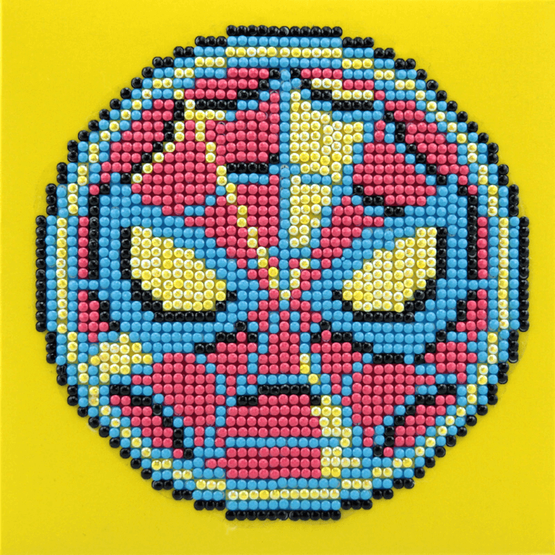 Diamond Dotz® Box Spiderman comes pre-folded and ready to hang or sit on your desk.  With the Diamond Dotz Box 15cm x 15cm, you may enjoy the art of diamond dotting while also creating visually appealing decorative artwork.