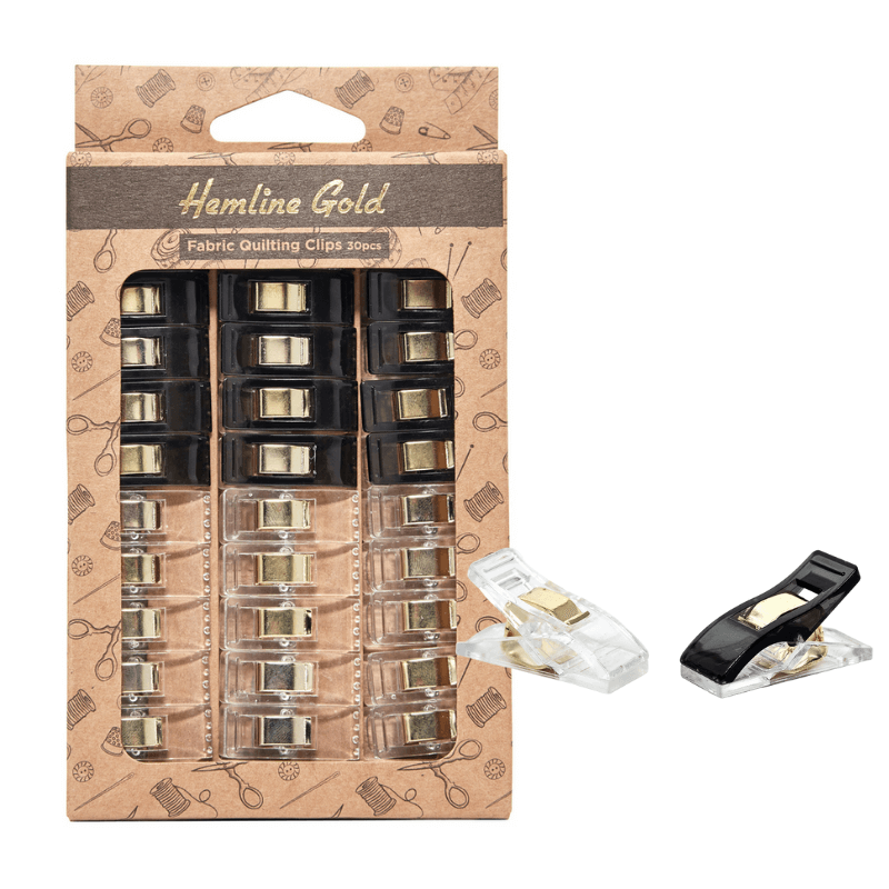 Hemline Gold Fabric Quilting Clips are ideal for all sewing projects, especially those using thick or heavy fabrics. It's compatible with a wide range of machines, including overlockers. The spring-loaded clamps simply and firmly keep fabric pieces and seams together.