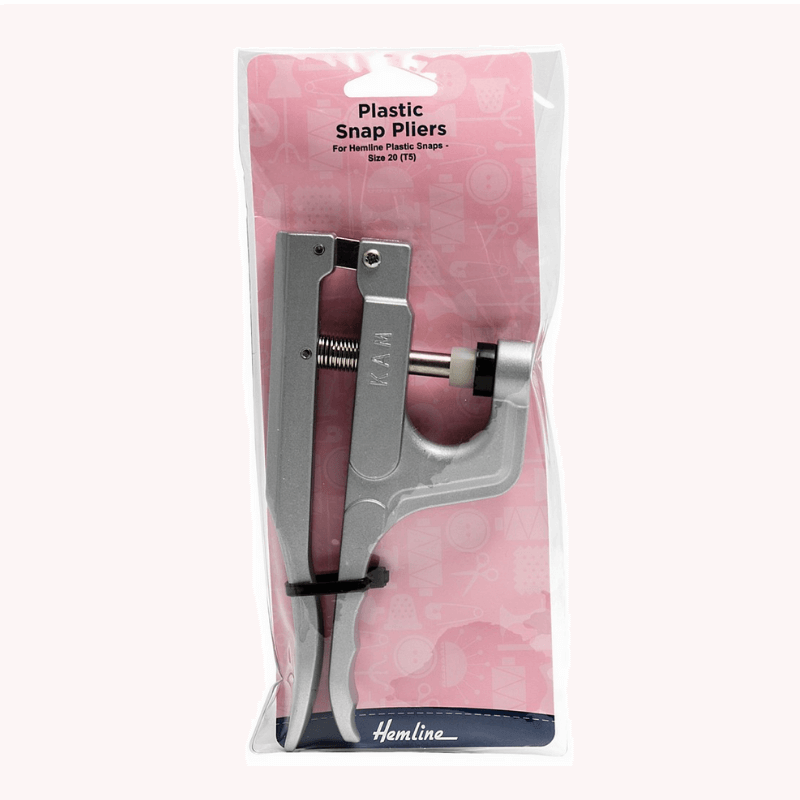 For use with Hemline KAM Plastic Snaps. Perfect for size 20 (T5) plastic snaps, pre-installed with plastic die and a metal shank. Only use plastic snaps, not metal. Test on a scrap of fabric first to confirm that the snap size is appropriate for the cloth weight.