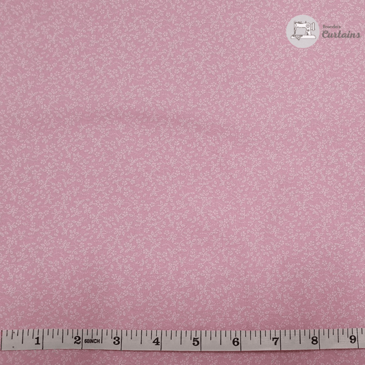 This lighter-weight fabric has a variety of uses. Patchwork, decorations, linens, curtains, tablecloths, napkins, and dressmaking fabric for shirts, skirts, and dresses are all suitable uses for this fabric.